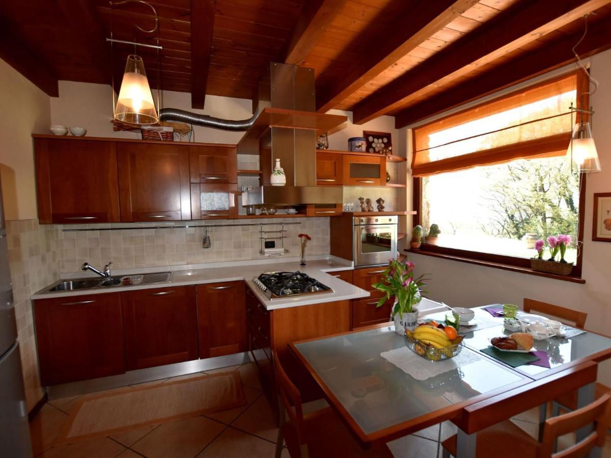 Flat In Villa, With Garden, Barbecue Pisogne Exterior foto